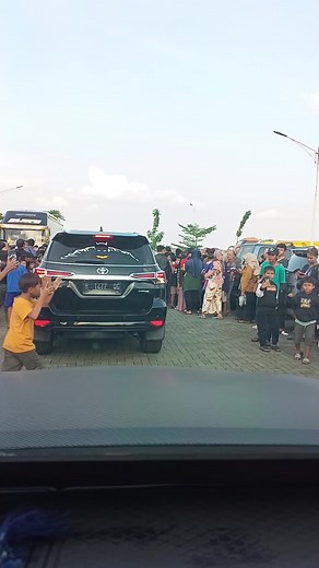 ga nyangka menara teratai purwokerto bisa serame ini #teloletcarindonesia#pesonacorongdepan#trip#davmusicalairhorn#Arftech @BOSQVV@bro.amex@senimanangin26@ngebisbaee@emaknyablackspeed Dan lain