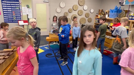 23K views · 176 reactions | Here is a class of 1st graders reading/playing/performing Margaret Wilde & Bridget Steven Marzo’s book Kiss, Kiss on mallet instruments and a bike horn. 藍 They are arranged as partners; inside and outside circles. They get to observe and play. After practicing alternating hands and hands together, they switch places and we do it again. And again. And again. We love it! | Kristin Lukow - Elementary Music Education | Facebook