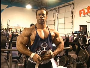 Brazilians' Favorite Bodybuilder: Meet Carlão