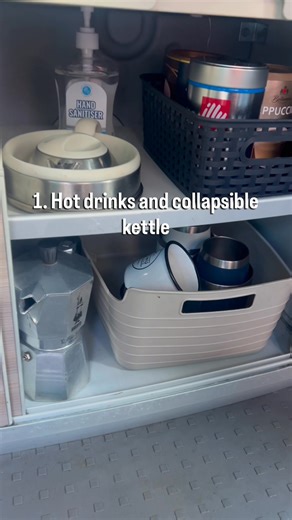 Here's 5 things we always keep in our VW campervan, packed and ready to go🚐🤩 Is your van ready for spontaneous winter adventures? Here are 5 things we recommend keeping packed and ready to go:🛣️ 1. Packing cubes with warm layers 2. Hot drinks and collapsible kettle 3. A basic wash kit 4. Essential tool kit: ice scraper, storm straps, head torches, fire extinguisher 5. Cosy bedding and insulated windscreen cover Did we forget anything? #VW #volkswagen #winterpacking #campinglife #vanlife | Vol