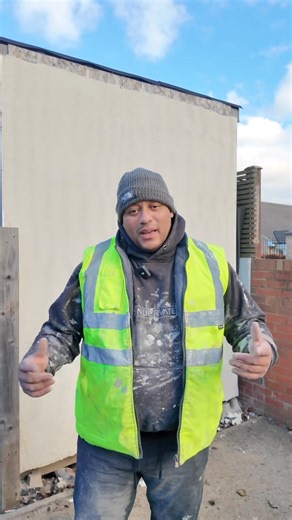 House is freezing or just looking shabby! External wall insulation to give you that heat retention or silicone rendering to give your home an uplift! Get in touch with us for a quotation! www.rendervate.co.uk #RenderFinish #MonocoucheRender #RenderSpecialists #ExteriorMakeover #SmoothFinish | Rendervate Rendering LTD