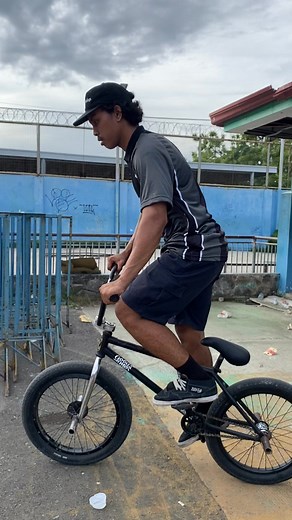 ♻️♻️ Steezy Apparel~Daily Shred~Noponity~BMX Under Ground Products PH~Damn Heats #vinsbykeco #bmx #bmxstreet #bikelife #fypシ | Kid from the flea