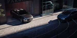 Feel confident in every turn with the Mazda3's Front Cross Traffic Alert (FCTA). FCTA uses front-side radars to monitor diagonal blind spots and warns drivers of approaching vehicles to prevent accidents. #AllnewMazda3 #CelebrateDriving | Mazda Philippines