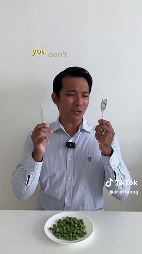 The Proper Way to Eat Peas: Spoon or Hands? #MindfulEating