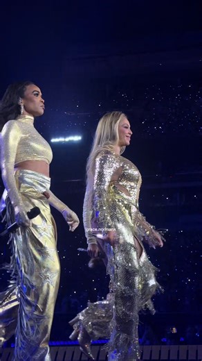 Beyoncé's Iconic Strut: A Dance Moves Showcase