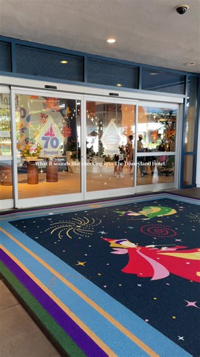 The Disneyland Hotel Experience