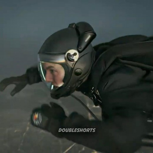 Tom Cruise & Henri Cavil doing the craziest HALO jump 🥶 #usa
