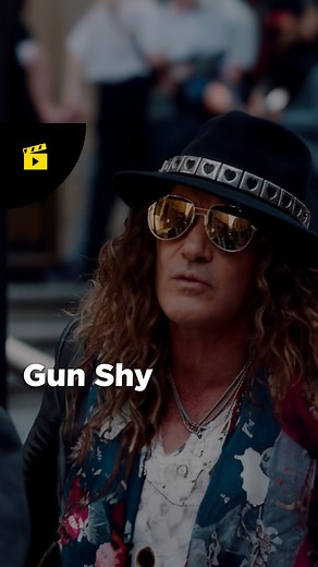152K views · 1.6K reactions | ASÍ se ven 1 MILLÓN de dólares 螺 "Gun Shy" con Antonio Banderas GRATIS en Runtime  #runtime #runtimetv #AntonioBanderas #GunShy #cinegratis | Runtime España | Facebook