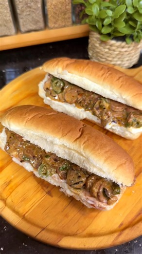 ✨ R A Z I A ✨ on Instagram: "Creamy Sausage Bun | Recipe ⬇️ 🔸 Ingredients for sausage filling: 3 sausages (cut into thin slices) 1 onion (sliced) Handful of bell pepper or jalapeño slices ½ tomato (sliced) 1 tsp chili or paprika powder 1 tsp pepper 1 tsp chili flakes Salt to taste 2 tbsp cream 1 tbsp mayonnaise ½ cup milk Coriander leaves for garnish 🔸 Other ingredients: Any bread or buns of your choice 1 tsp mayonnaise 1 tsp ketchup Cook the sausages with onion, bell peppers, and tomato. Add