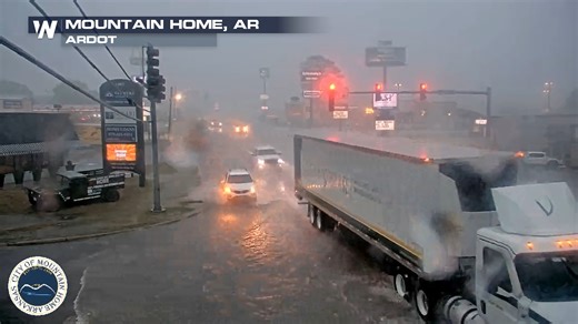 264K views · 2.3K reactions | Severe thunderstorms are currently soaking north-central Arkansas, with flood warnings in effect. Excessive rainfall is expected to lead to major river and creek flooding in the region. | WeatherNation | Facebook