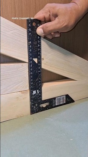 Helpful construction tips you should learn from the experience carpenter #carpentry #wood #skills