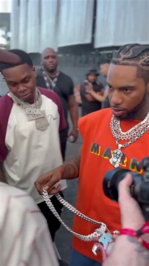 Key Glock gets his official RL Miami '23 chain from TheGLDShop - Rolling Loud