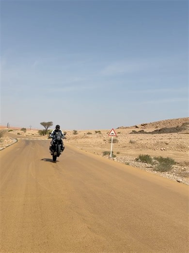 Andrea Pirillo [22] 🔝 on Instagram: "Il 2025 è stato un anno incredibile, ma non l’ho vissuto esattamente come pare sui social. Nel 2026 mi sono promesso di godermi di più i traguardi, perché ho capito che quando rincorri sempre il prossimo obiettivo, alla fine non ti godi il percorso. P.s: e poiché sono fatto così… ve lo dico. Ho in cantiere un progetto che non vedo l’ora di lanciare e coinvolgere chi vorrà farne parte ❤️"