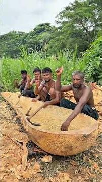 100-Year-Old Traditional Skill: The Complete Palm Tree Canoe Process #shorts #viral #amazing