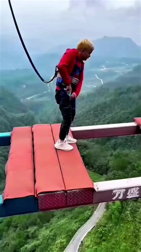 📌-Shop Location-Savar, NobinogorSena Shopping Complex 1🔻Nazim Heaven TechLevel-4, Lift-3, Shop-D2002🔻 Nazim Heaven Tech 2.0Level-5, Lift-4, Shop-E144 @topfans Nazim Heaven Tech #nazimheaventach #nazimheaventach2_0