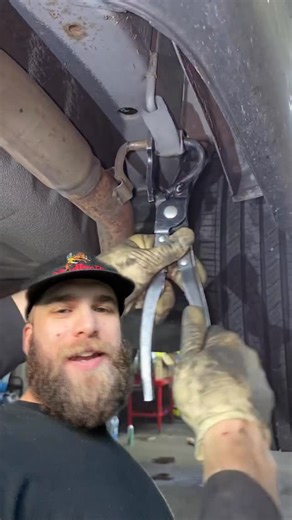 Tyler Wesley | Genius invention #jeeplife #offroad #jeepwrangler #4x4 #cars #car #ford #offroading #shorts | Instagram