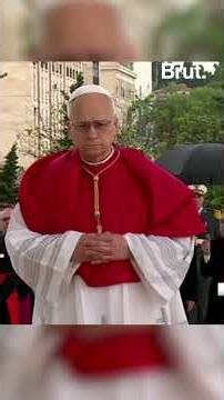 🇩🇿 Le pape Léon XlV a déposé une gerbe au sanctuaire du Martyr d’Alger