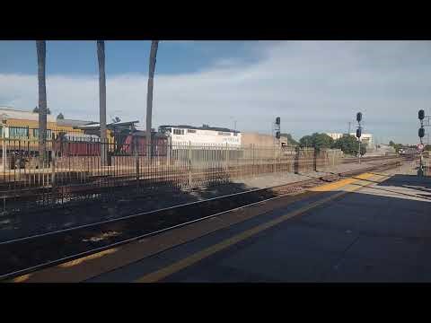 WB Metrolink Train At Fulleton Station CA! #bigbossrailfanner