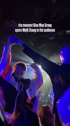 Blue Man Group | @zhangweilimma is that you? ✋🤚 | Instagram