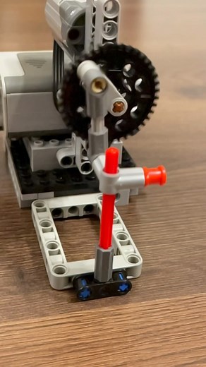 Bricks Master Builders on Instagram: "Converting Rotational to Linear Motion Mechanism #lego #mechanical #technic #experiment #engineering #physics #diy #education #stem #legoleague #legotechnic #legomindstorms #legorobotics"