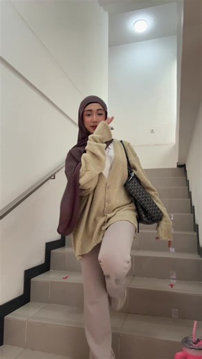 OOTW campus edition part 2!!! Last! Hahah #fitcheck #ootd #fyp