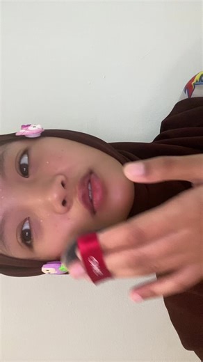 Makeup Transition Tutorial: OMG Effect