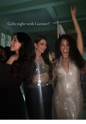 Diamond effect in motion 💎 @GARNIER #miami #ootn #sparklydress #garnierdiamondsleek #diamondsleek