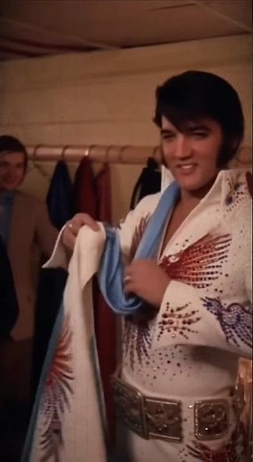 Elvis Presley Backstage Showing Off His New Jumpsuit ✨🔥 | Rare 1970s AI Moment