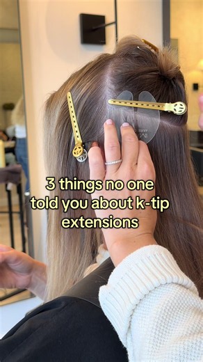 3 things NO ONE told you about K-Tip extensions 1. They can actually help you retain length. When they’re properly installed maintained, K-Tips can protect your natural hair from everyday manipulation, helping you hold onto the growth you’re already getting. 2. Your blowout can last WAY longer. Less washing less styling = more mileage out of that fresh salon blowout. 💁🏼‍♀️ 3. They’re not nearly as high-maintenance as you think. After your initial install, you typically wear them for 3 months, 