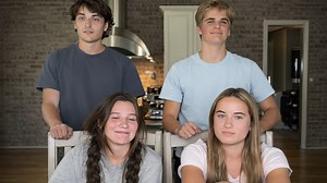 Impossible family password game: Beat the boys!