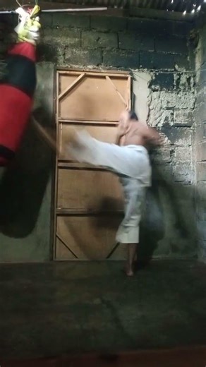 UPUNSH USE TICNICAL PRESENTS FOR THE BEST KARATE PLAYER IN TOURNAMENTS 😁🍌🎂🇵🇭✅👈