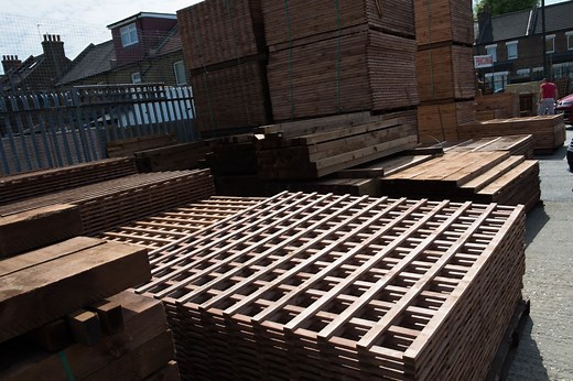 Best Types of Wood for Wooden Gates in 2023 | Harrow Fencing Supplies