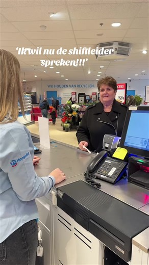 Zorgvuldig Beheer Door Onze 18-Jaarige Shiftleider