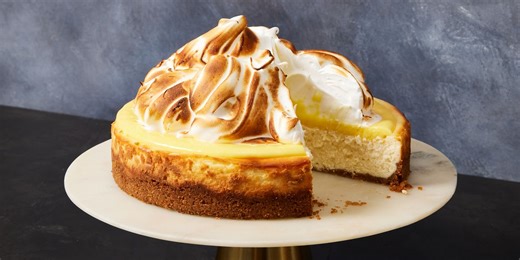 Lemon Meringue Cheesecake Is A Total Showstopper