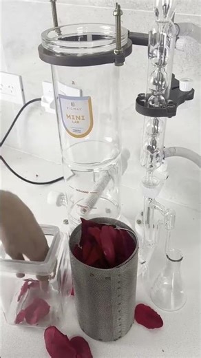 🌿 Destila tus aceites esenciales con el nuevo MiniLab Figmay