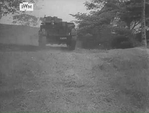 Bren carriers filmed negotiating the tricky terrain in Malaya, 1941. The clip comes from 'Alert in the East', a government film on the situation of the British Empire in the Far East in the face of "an outside" threat. Watch in full here: https://bit.ly/4fblbtH IWM COI 122 | Imperial War Museum London
