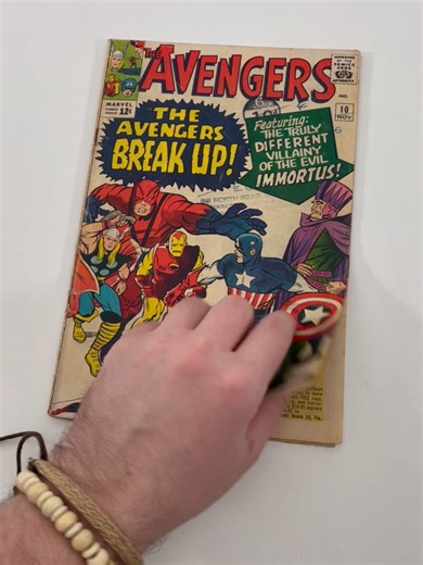 The kind of ads you'd only find in a vintage comic book... --- #auction #auctionhouse #fyp #comic #marvel #comics