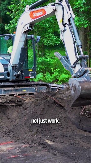 Now Hiring Hardscape Foreman | GLC Landscaping & Pools | Flat Rock, MI