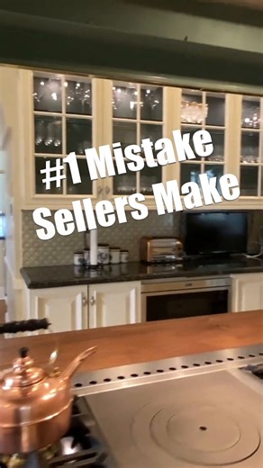 🚨 the best move in this market? Hiring the RIGHT Realtor. Work with a Realtron Top Producer like me & see the difference. 🏆 📩 DM me and let’s get you winning. 🏡 home of the top producers | gta real estate #gtarealestate #topproducer #remaxrealtron #hiretherightagent #realestatetips #sellsmart #buyingsmart | Slavny Homes