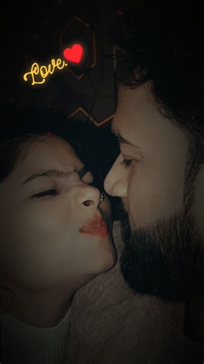 ♡ RIYA KASERA ♡ on Instagram: "तेरे संघ हंसना मैं .♥️♥️"