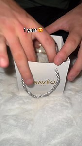 You only get one chance to make a first impression… and when it comes to love, the best gifts are the ones that say everything without a single word 💍🌹 | Swaveo Jewelry
