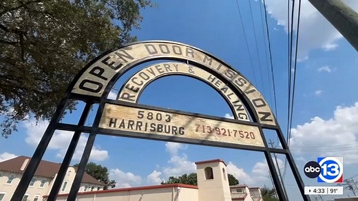 24-hour 'Conversations on a Bench' create honest talk about homelessness, addiction, mental health