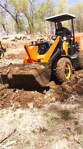 WA: +86 15638451357 Loader, four-wheel drive loader