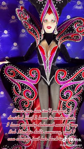 Unboxing Countess Dracula Barbie by Bob Mackie