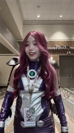 #cosplay #dc #nightwing #starfire #teentitans