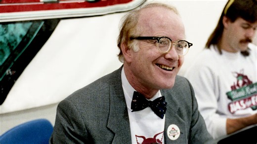 How to watch 'Turkeys Away,' the turkey drop 'WKRP in Cincinnati' Thanksgiving episode