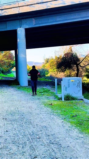 THROWING TILE ART! #SMILETILE #art #streetart #vibe #viral | tile