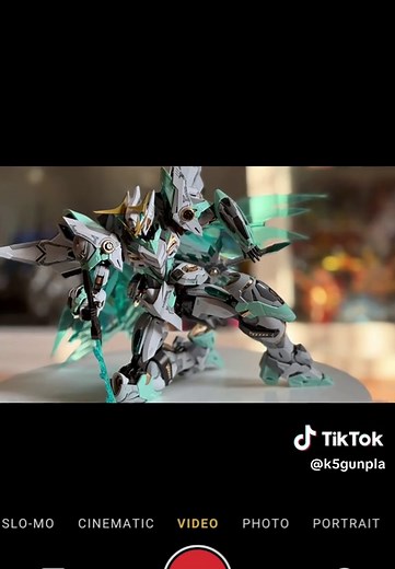 Create a Stunning 1/100 Firelord Model Kit