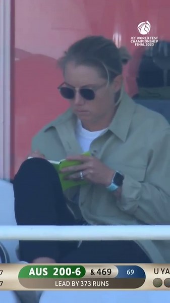 4.6M views · 39K reactions | Batting lessons in store for Mitch Starc 樂 #Reels #CricketReels #WTC2 | ICC - International Cricket Council | Facebook