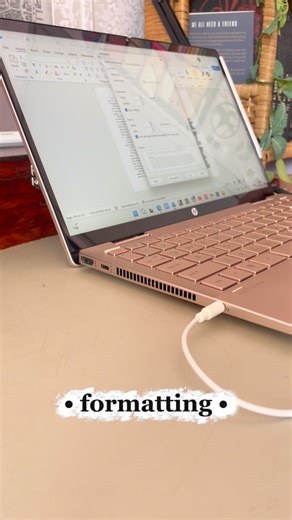 Jayden Thompson | formatting 😌 If you’re new here, welcome! My name is Jayden, and I’m a writer looking to be your next favorite author! I’m the mind... | Instagram